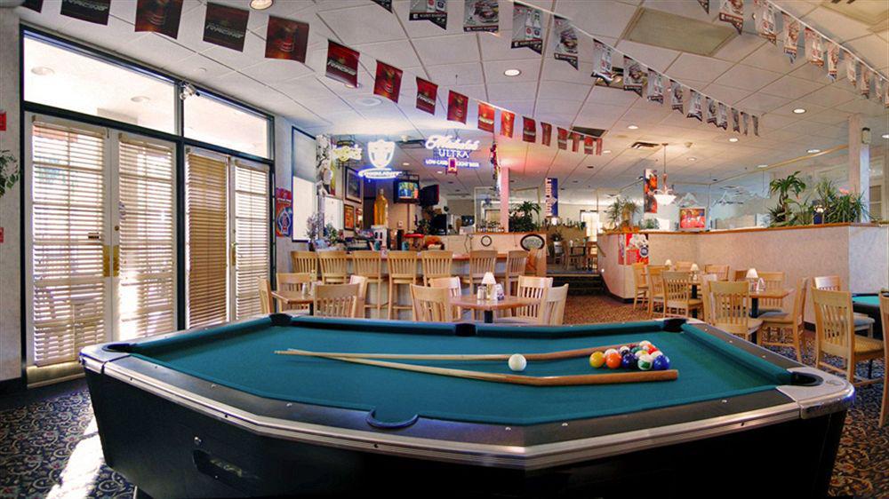 Hotel D'Lins Ontario Airport Экстерьер фото